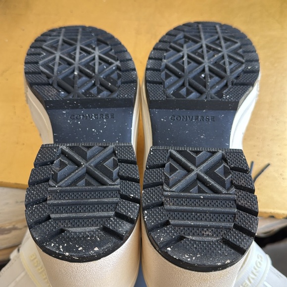 CONVERSE Chuck Taylor All Star Gr82 Heeled Boot In White - Picture 14 of 15